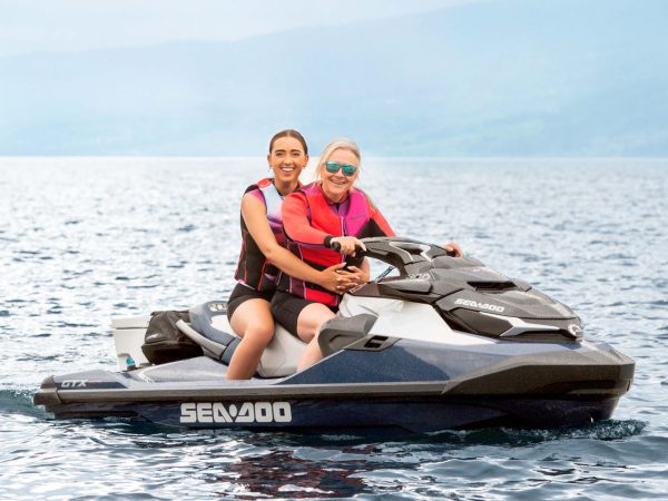 Sea-Doo GTX LIMITED (2024) - Image 2